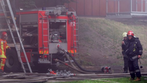 Пожар в Риге: на этот раз в здании фабрики Rīgas audums - фотография