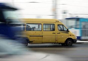В Риге повысится плата за проезд в микроавтобусах