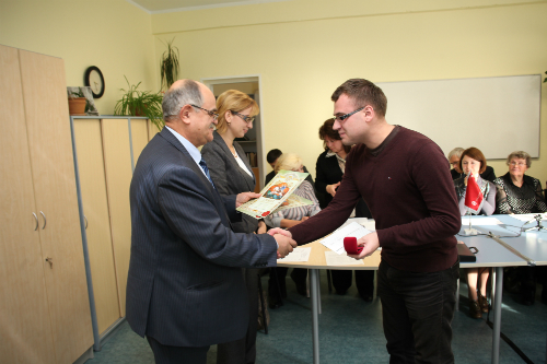 Рижские студенты получают стипендию мэра Москвы - фотография